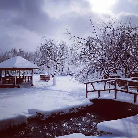 Horace Pool & Hot Tub & Bikes & River * Dejani
