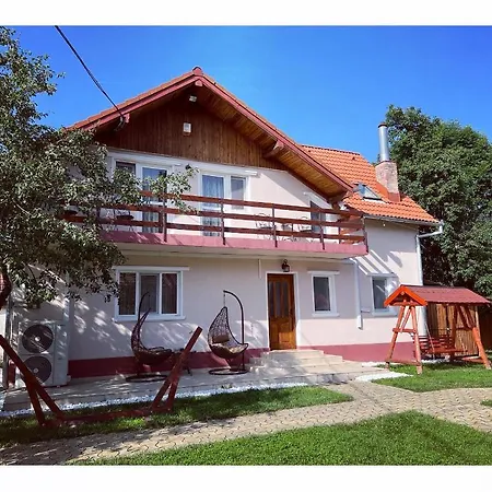 Horace Pool & Hot Tub & Bikes & River Holiday home